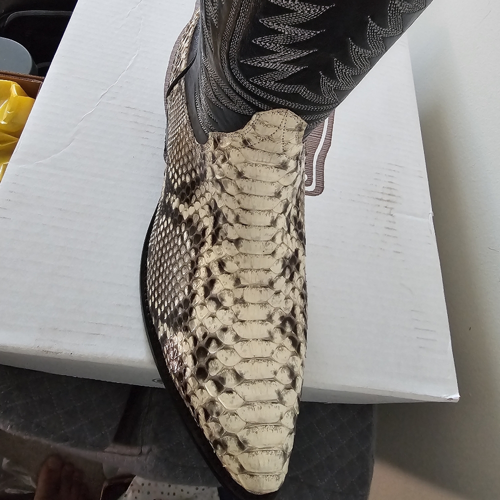Brand New In Box- Rattlesnake/ Python Snakeskin Cowboy Boots- 100% Genuine